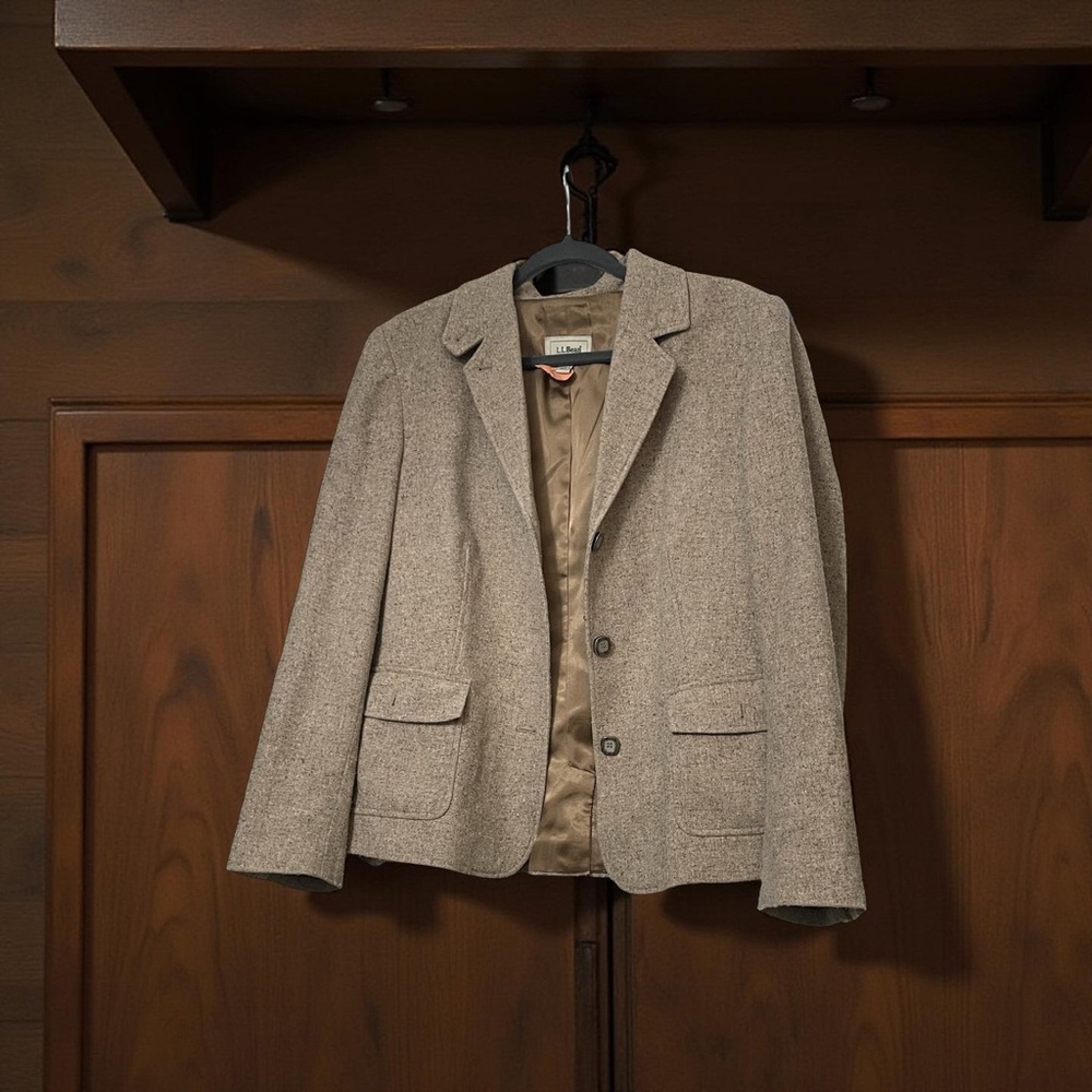 Women's Tan Blazer